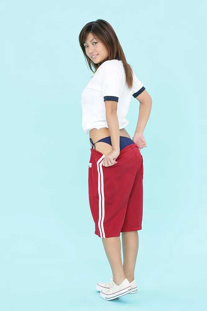 Xgyw.Org_日本美女艺人次原佳奈性感写真20P