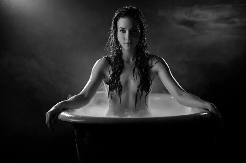Xgyw.Org_性感热辣模特变身美人鱼浴缸主题写真14P