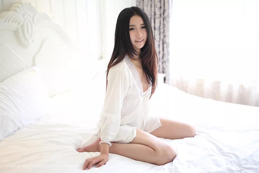 Xgyw.Org_XiuRen第002期_嫩模moon嘉依的傲人双峰诱惑写真79P