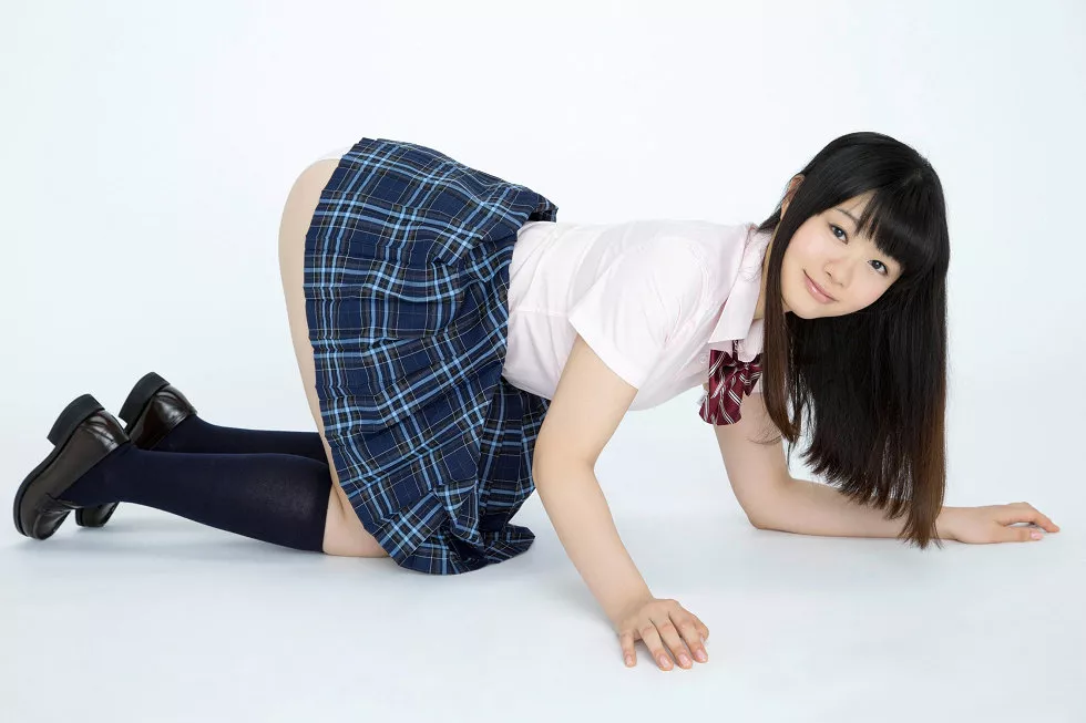 Xgyw.Org_[YS Web]Vol.620_日本写真偶像白田ありさ女子新生入学写真49P