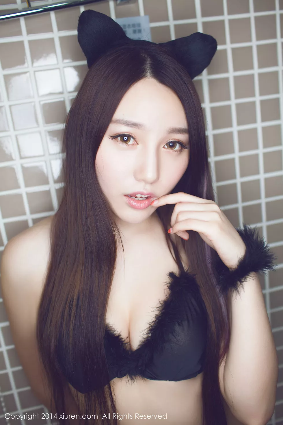 Xgyw.Org_XiuRen第139期_性感嫩模女神刘奕宁Lynn完美身材性感内衣写真54P