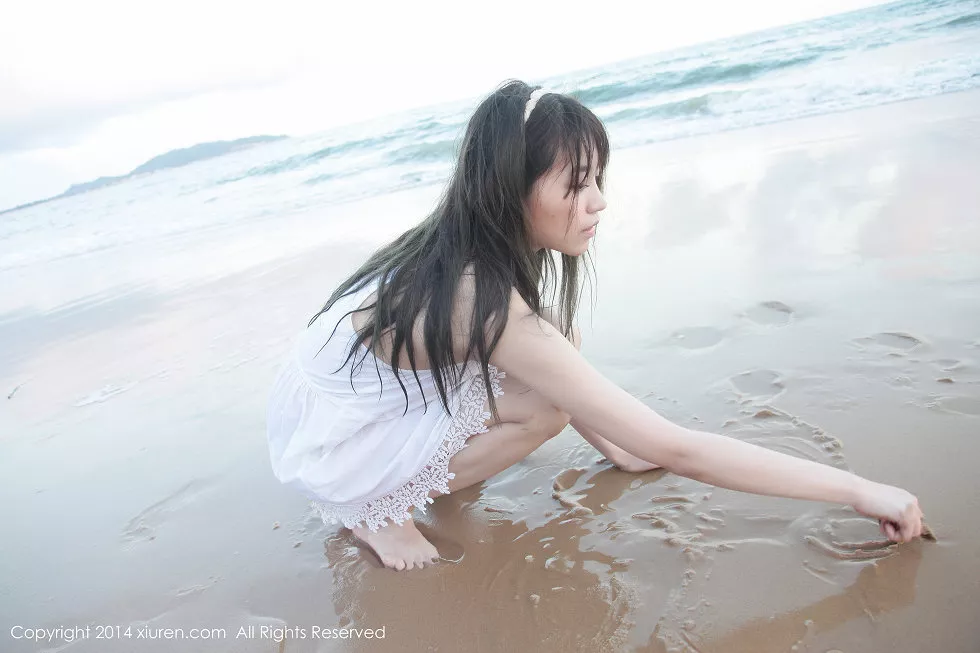 Xgyw.Org_XiuRen第167期_许诺Sabrina沙滩上性感比基尼写真53P