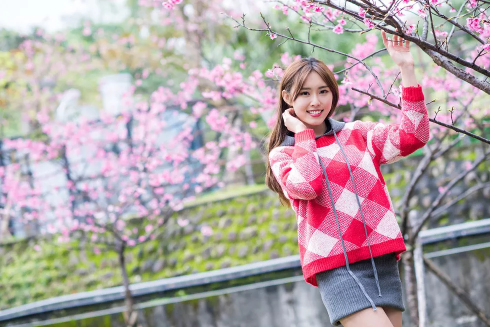 Xgyw.Org_春暖花开漂亮妹子花海里清新迷人写真17P