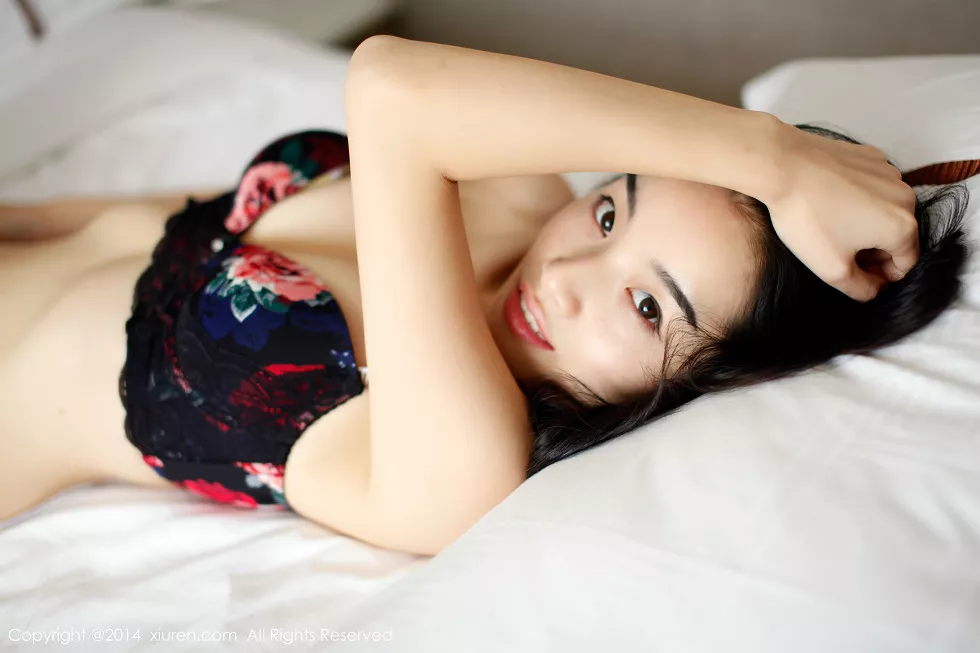 Xgyw.Org_XiuRen第240期_平面模特洁儿Sookie海量性感生活写真秀144P