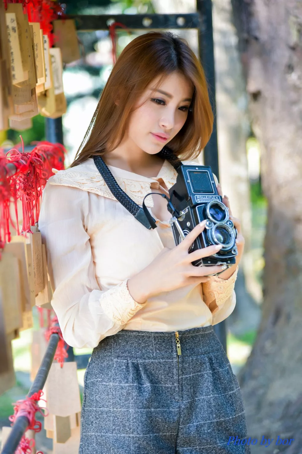 Xgyw.Org_台湾正妹邬育錡蓝色连身短裙性感迷人写真48P