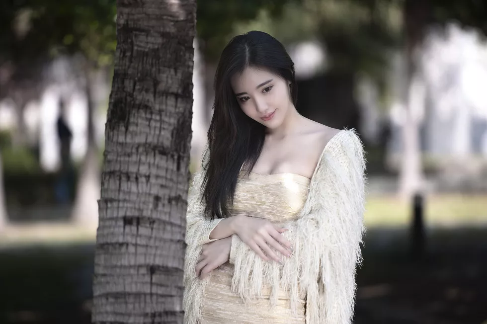 Xgyw.Org_台湾车模美女陈雪恩丰满白嫩性感迷人写真36P