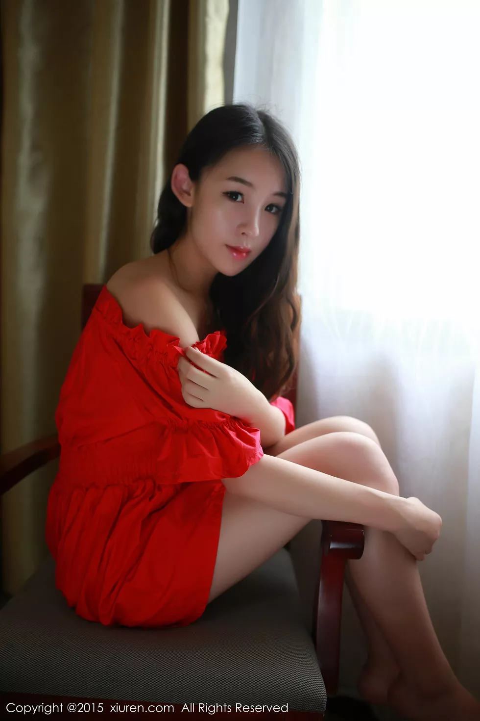 Xgyw.Org_XiuRen第347期_学生妹子梓萱Crystal苗条身材翘臀黑丝性感写真60P