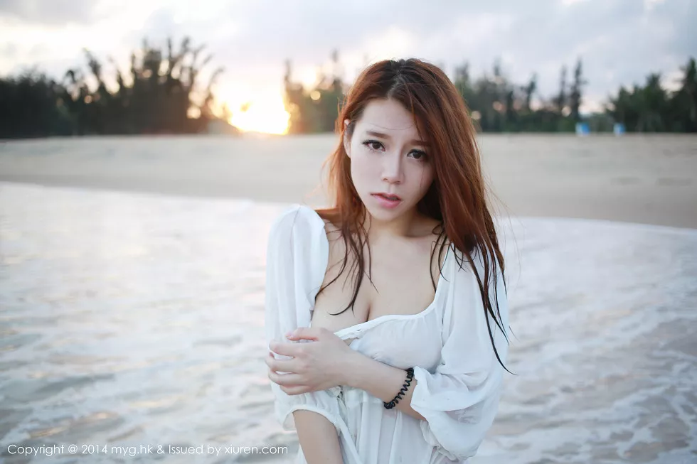 Xgyw.Org_[MyGirl美媛馆]Vol.007_嫩模vetiver嘉宝贝儿海边性感内衣秀豪乳写真131P