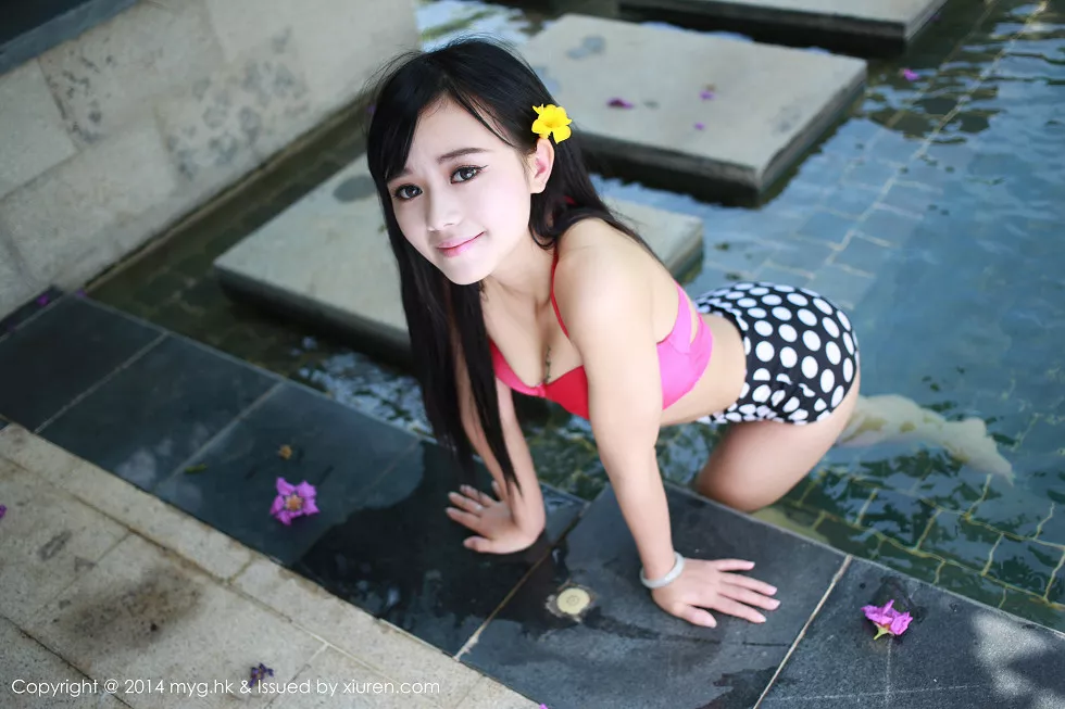 Xgyw.Org_[MyGirl美媛馆]Vol.012_嫩模女神toro羽住三亚旅拍豪乳翘臀性感内衣系列125P