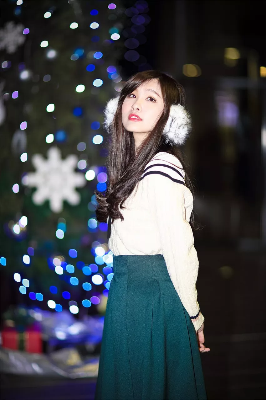 Xgyw.Org_台湾清纯美女莫葵Vika校园风清纯外拍写真57P