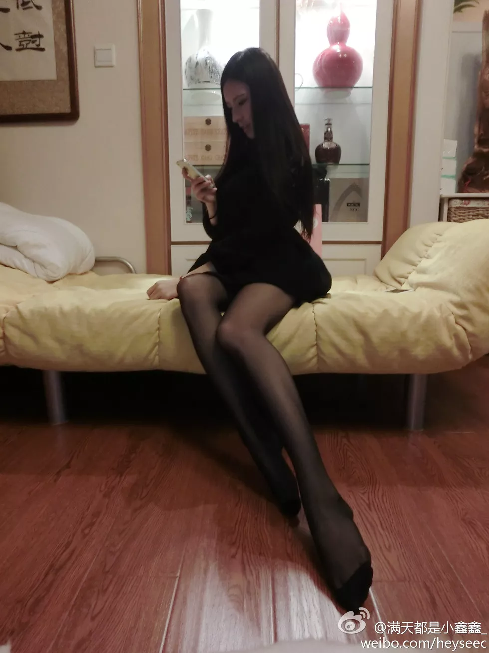 Xgyw.Org_微博红人满天都是小鑫鑫海量微博性感清爽写真209P