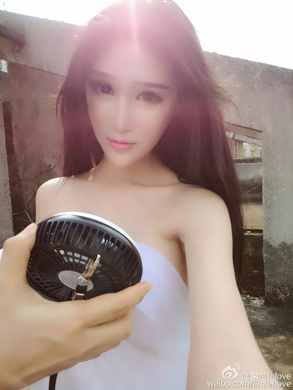 Xgyw.Org_国产嫩模湿吻女神李宓儿高颜值大尺度美胸豪乳海量性感写真111P
