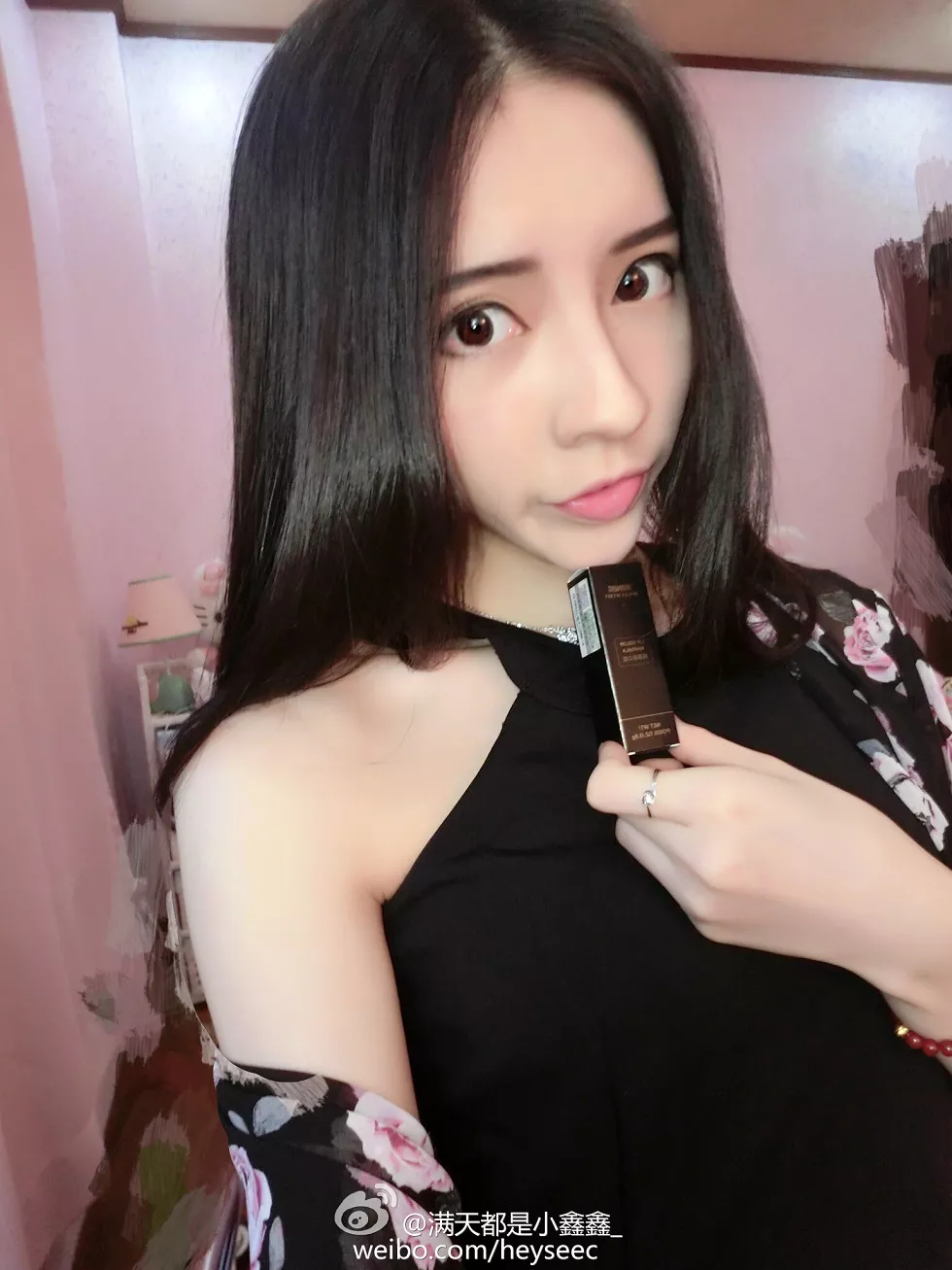 Xgyw.Org_微博红人满天都是小鑫鑫海量微博性感清爽写真209P