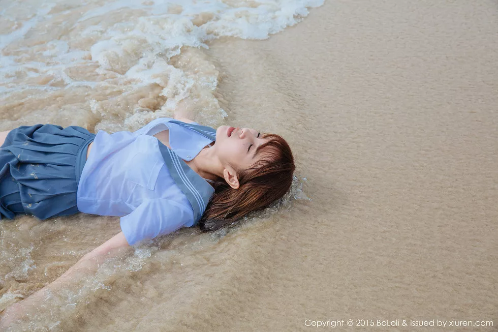 Xgyw.Org_[BoLoli波萝社]Vol.077_嫩模夏美酱普吉岛旅拍海边学生制服湿身诱惑写真46P
