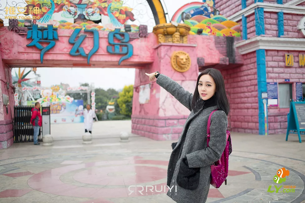 Xgyw.Org_[TGOD推女神]2015.01.05_小范冰冰梁晶莹同城旅拍清新迷人靓丽写真53P