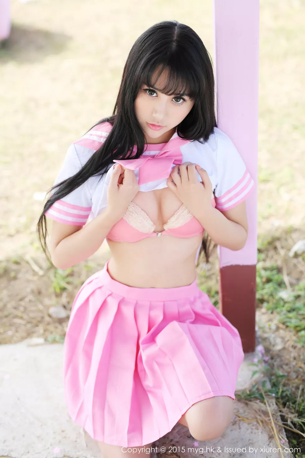 Xgyw.Org_[MyGirl美媛馆]Vol.099_嫩模杨晓青儿泰国旅拍白色吊带蕾丝袜诱惑翘臀写真61P