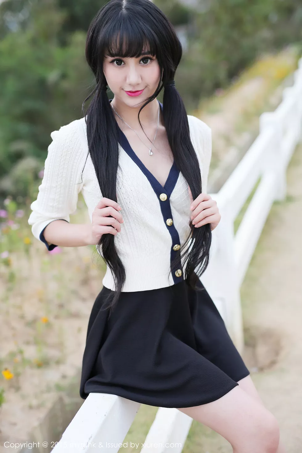 Xgyw.Org_[MyGirl美媛馆]Vol.102_嫩模杨晓青儿泰国Pai县旅拍白色蕾丝袜诱惑翘臀写真60P