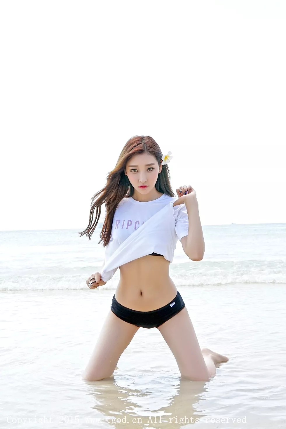 Xgyw.Org_[TGOD推女神]2015.11.25_普吉岛旅拍之李筱乔JoJo第三刊性感内衣迷人翘臀写真46P
