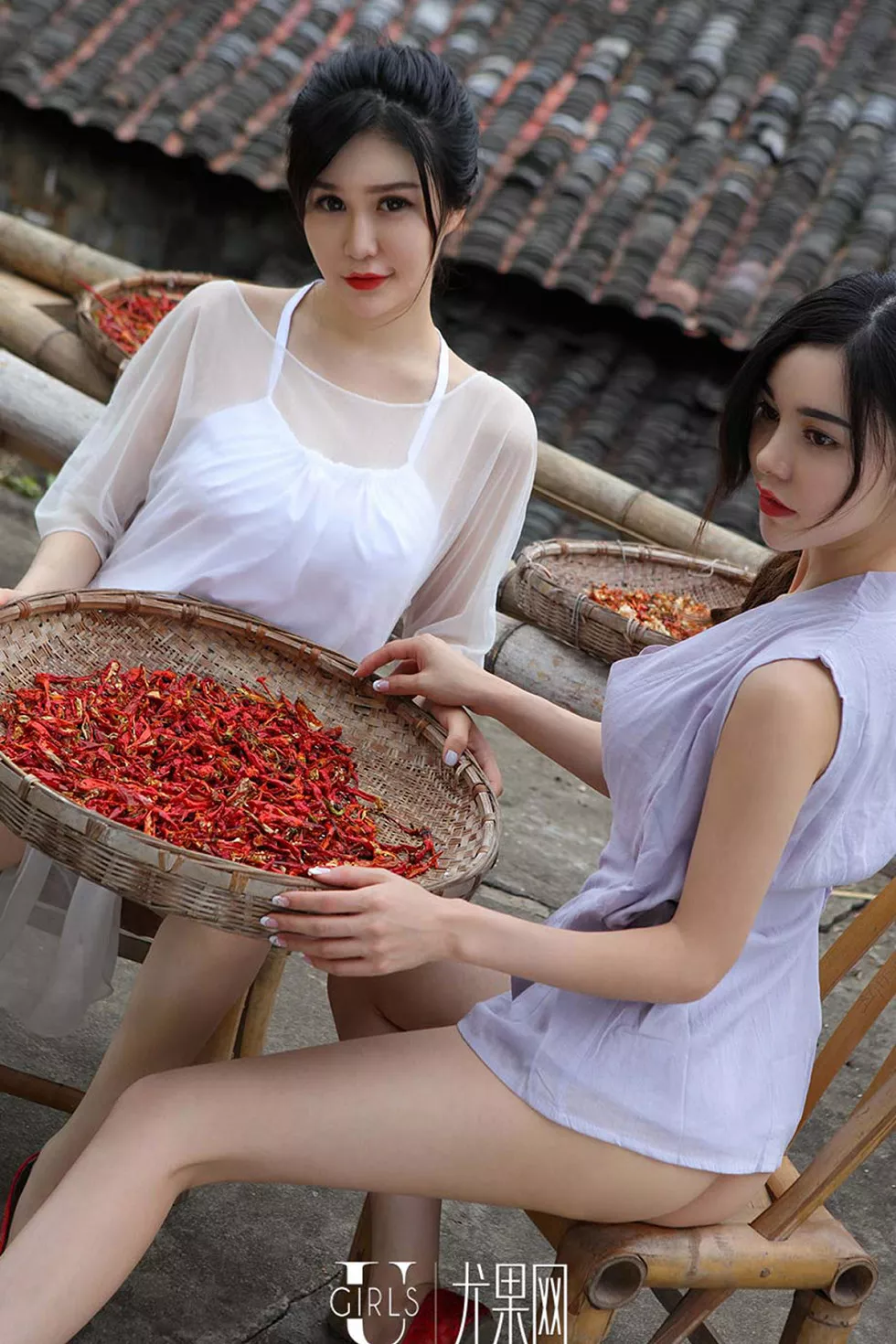Xgyw.Org_[Ugirls尤果网]T020_尤果网中秋特辑合家欢于思琪＆颜爱泽＆沈佳熹性感写真52P