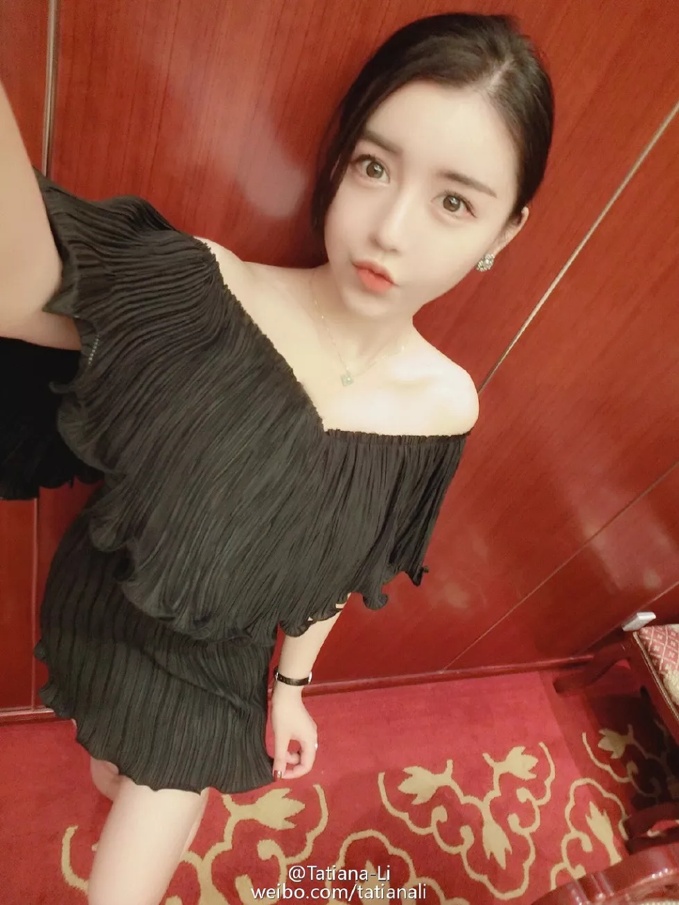 Xgyw.Org_韩国白富美萝莉Tatiana-Li李碧莹微博私房海量写真369P
