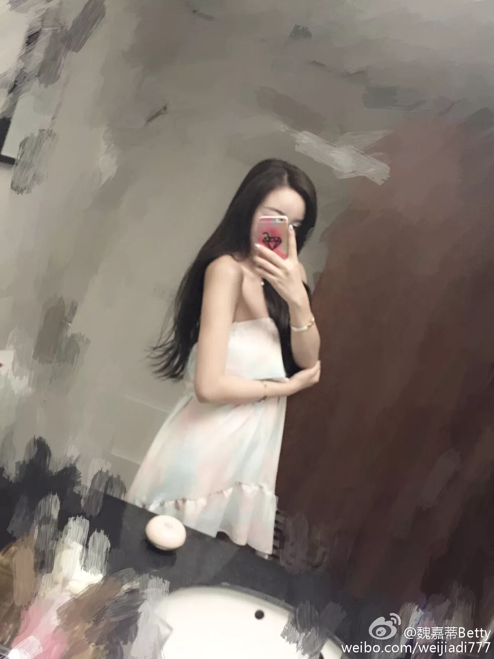 Xgyw.Org_超跑女神魏嘉蒂性感私房海量微博写真200P