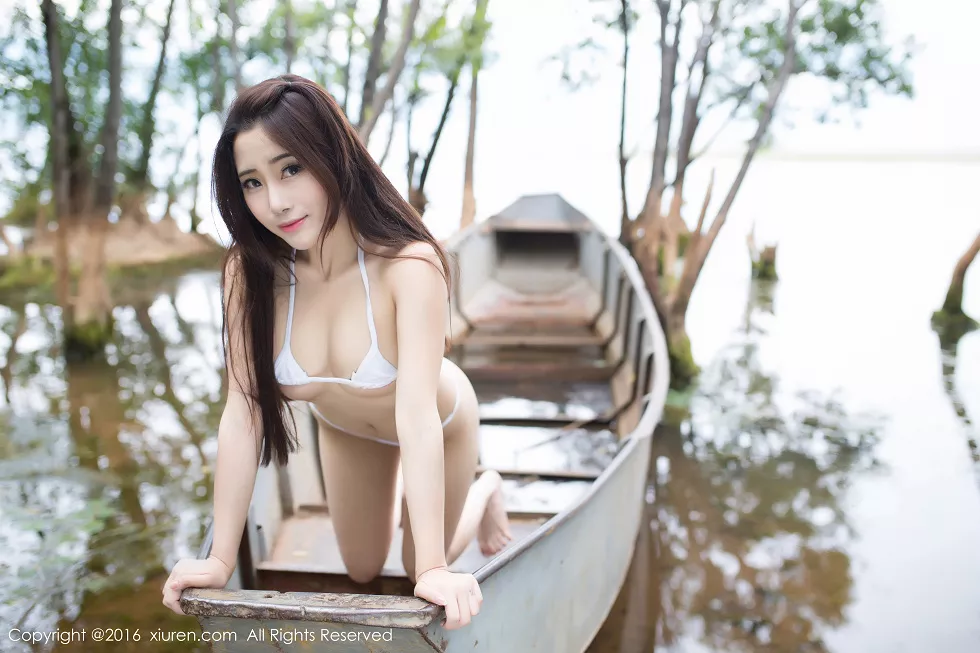 Xgyw.Org_XiuRen第623期_嫩模兜豆靓Youlina云南旅拍户外性感比基尼大尺度秀豪乳写真59P