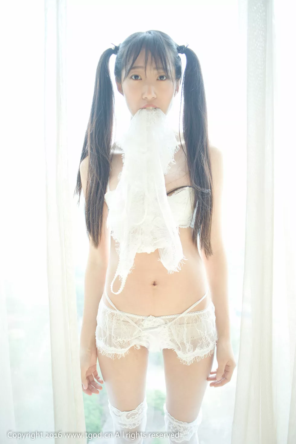 Xgyw.Org_[TGOD推女神]2016.07.30_素颜嫩模奶糖uki居家性感内衣系列青春靓丽迷人写真54P