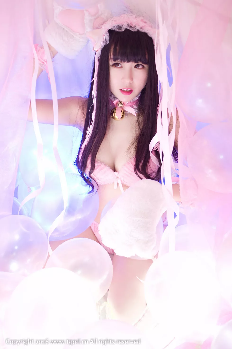 Xgyw.Org_[TGOD推女神]2016.05.31_嫩模伊伊Eva童颜巨乳的儿童节白嫩圆润美胸迷人写真74P