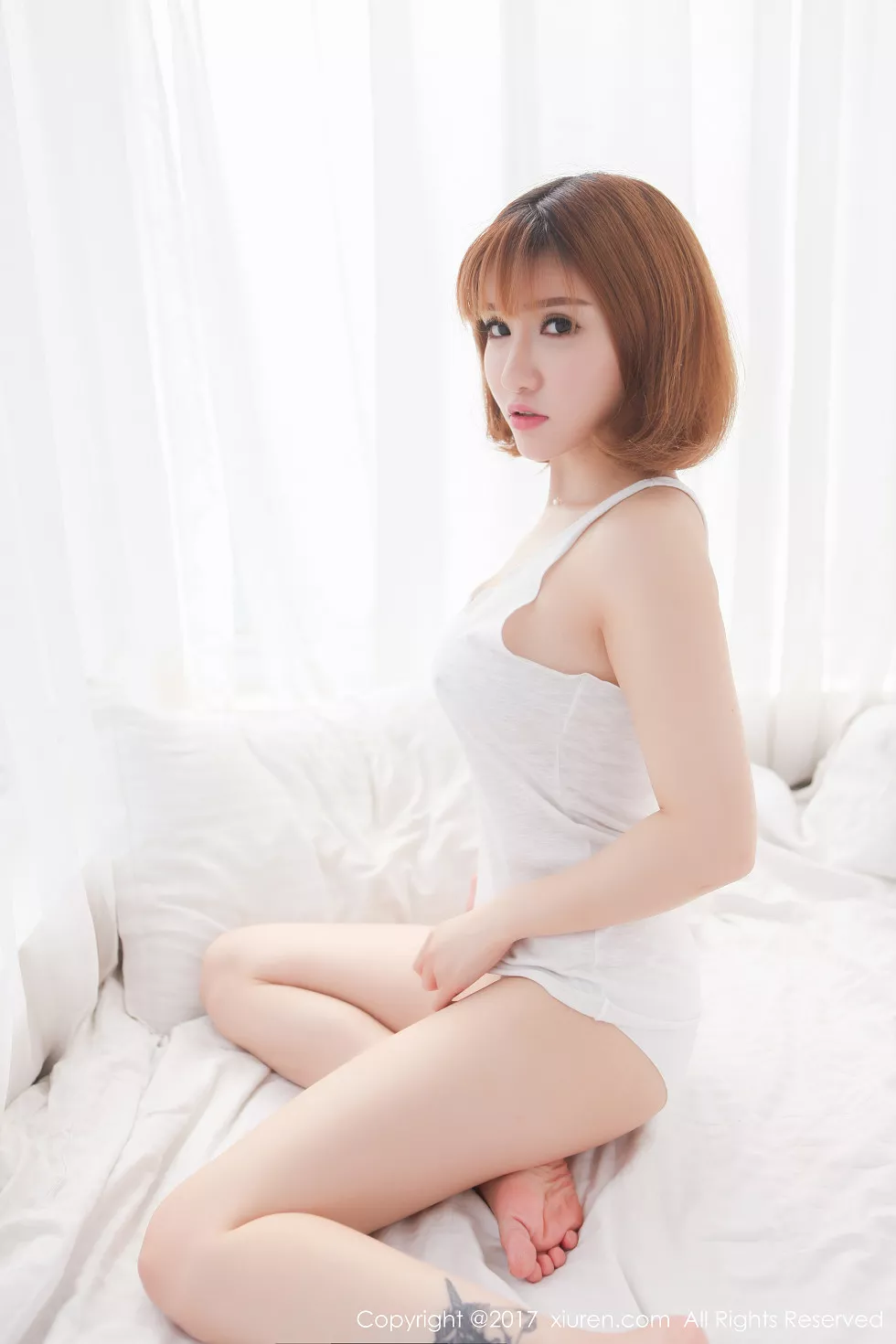 Xgyw.Org_XiuRen第722期_嫩模K8傲娇萌萌Vivian浴室里全裸上身手遮豪乳诱惑写真62P
