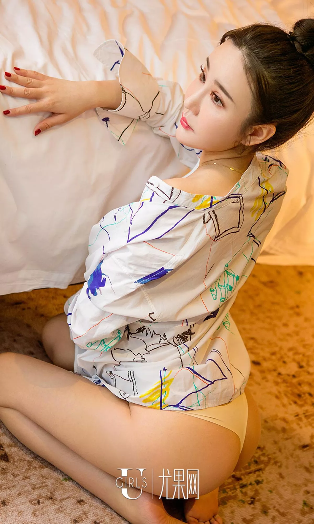 Xgyw.Org_[Ugirls爱尤物]No.642_嫩模赫连露娜居家私房内衣系列半露豪乳撩人诱惑写真40P
