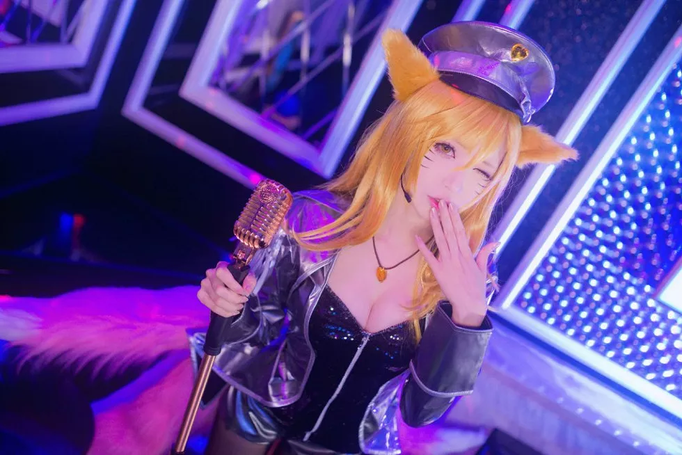 Xgyw.Org_[Cosplay精选]美女嫩模青青子w微博精选真人Cosplay性感写真合集176P
