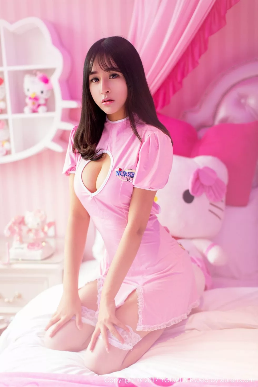 Xgyw.Org_[YouMi尤蜜荟]Vol.012_清纯美女思淇Sukiiii私房护士装白色蕾丝筒袜性感写真45P