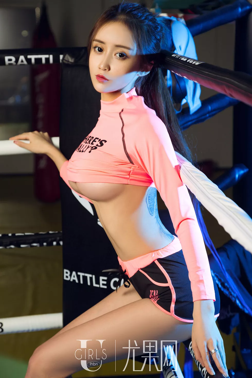 Xgyw.Org_[Ugirls尤果网]U279_嫩模琪歌居家半截毛衣真空露半球+牛仔热裤火辣性感写真65P