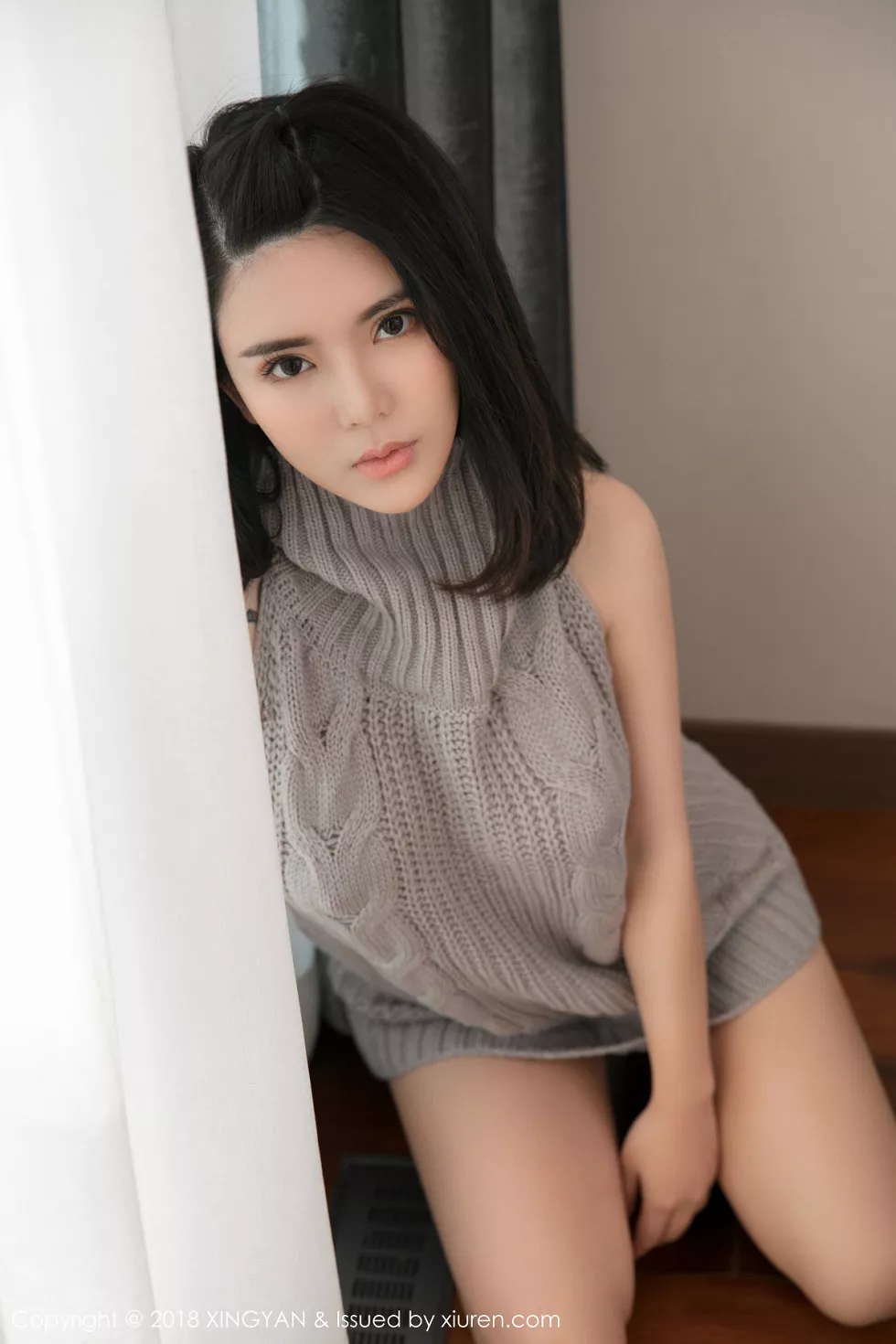 Xgyw.Org_[XINGYAN星颜社]VOL.012_嫩模陈曦Lily开背毛衣侧露豪乳+黑丝水手学生服诱惑写真50P