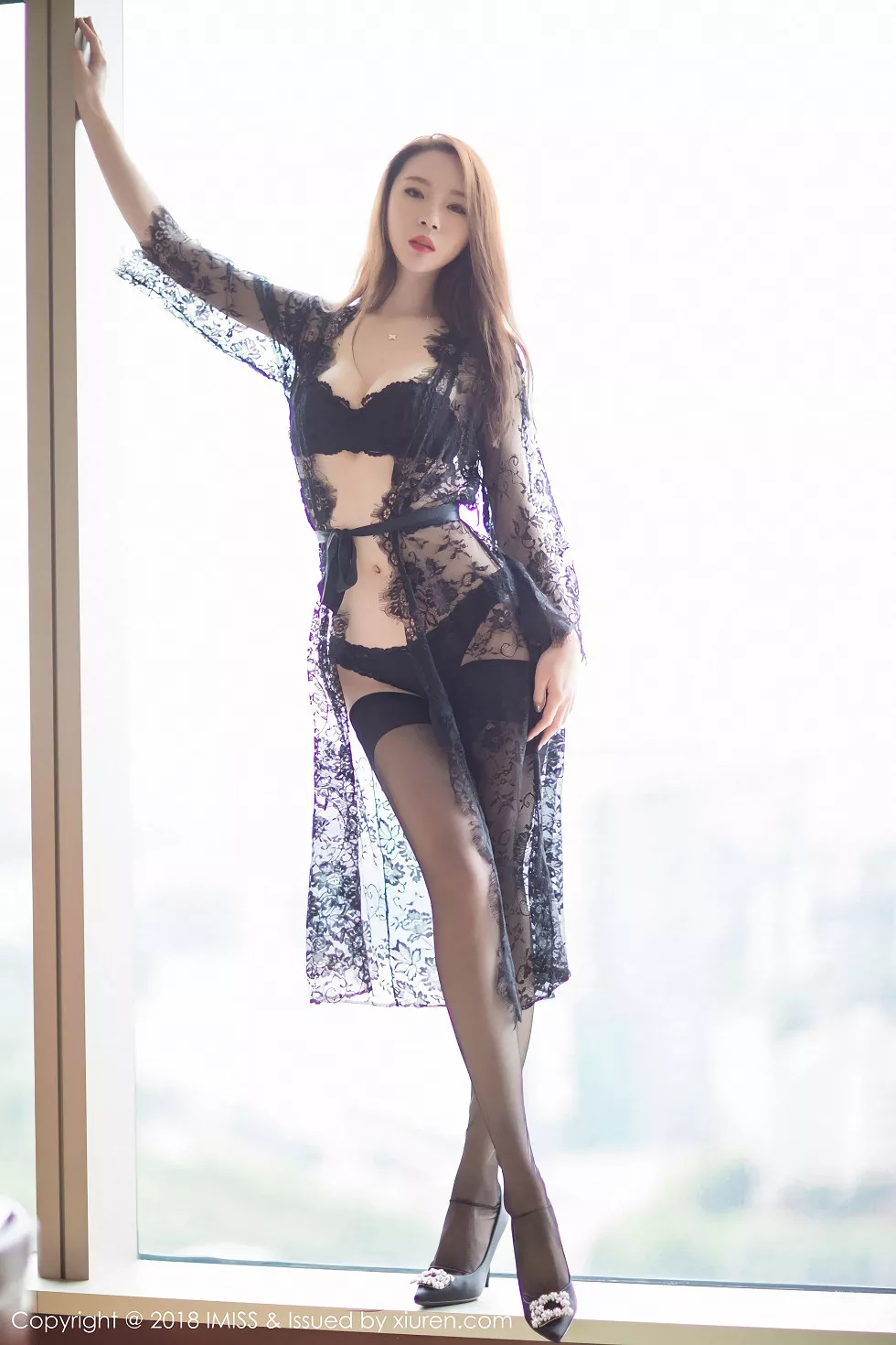 Xgyw.Org_[IMISS爱蜜社]Vol.234_高挑美女梦心月居家性感黑色内衣配黑丝袜妩媚诱惑写真58P