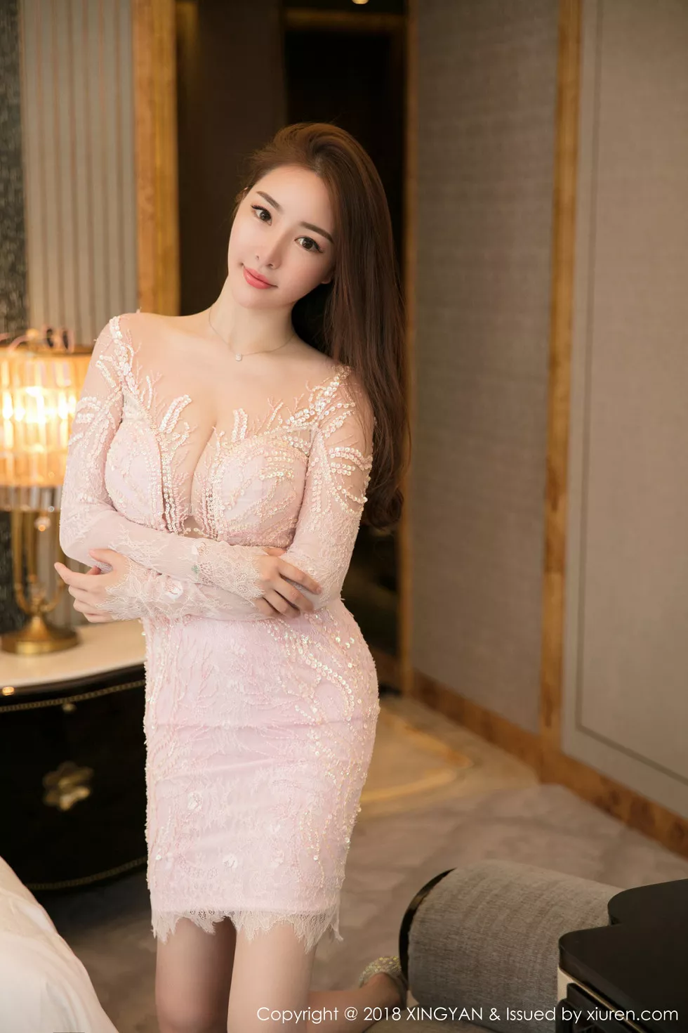 Xgyw.Org_[XINGYAN星颜社]VOL.066_丽质美女卓雅私房黑色蕾丝情趣内衣秀豪乳翘臀火辣诱惑写真41P