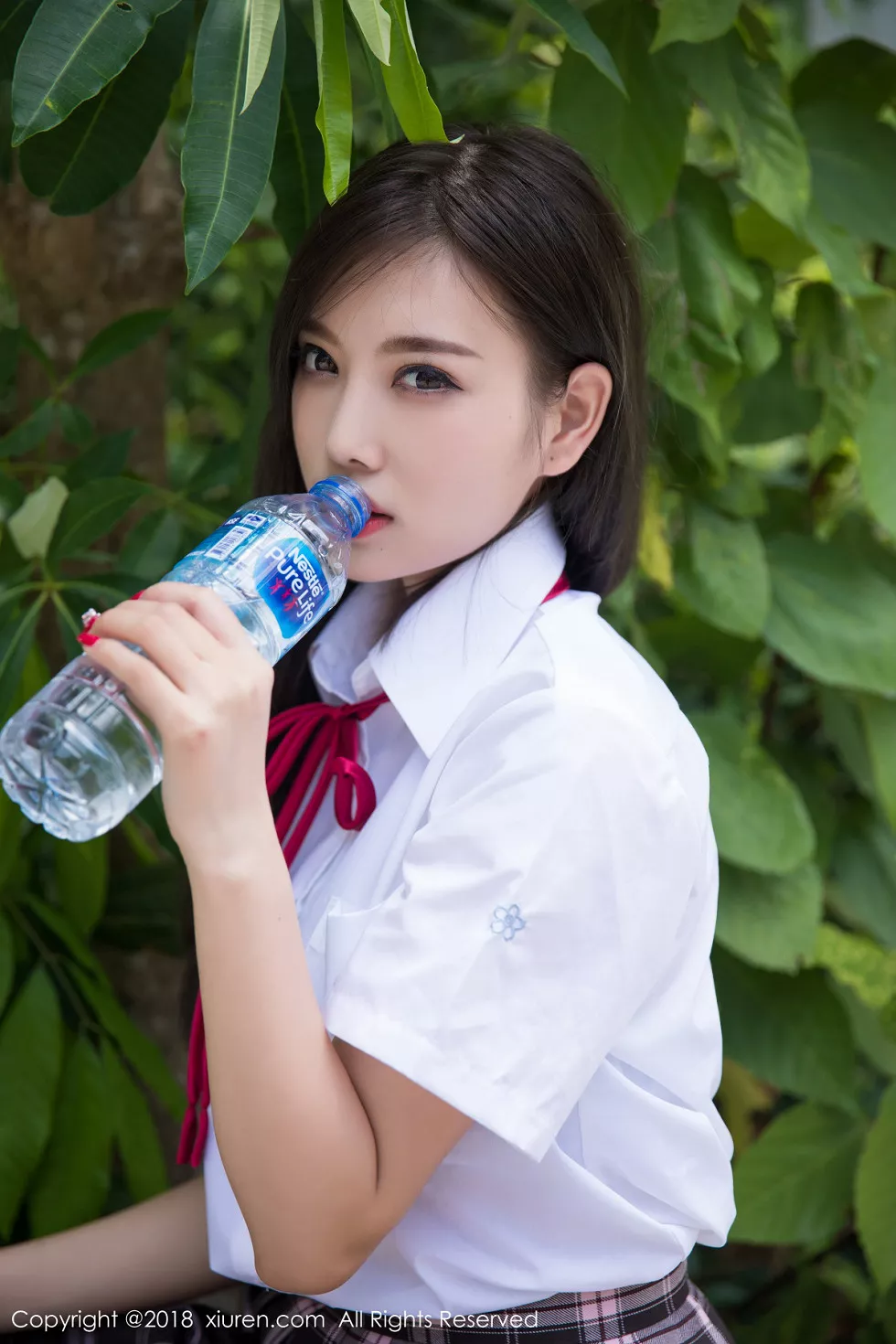 Xgyw.Org_XiuRen第1158期_女神杨晨晨sugar普吉岛旅拍粉色缕空蕾丝内衣诱惑写真57P