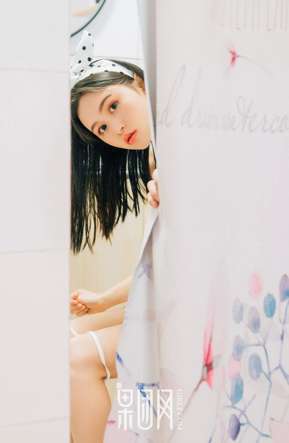 Xgyw.Org_[GIRLT果团网]NO.143_性感兔女郎私房斑点比基尼半脱露诱人胴体火辣诱惑写真40P
