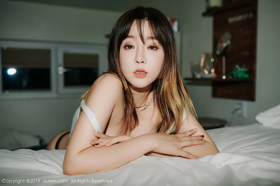 Xgyw.Org_XiuRen第1328期_女神王雨纯户外黑色高叉连体透视内衣秀火辣身材诱惑写真57P