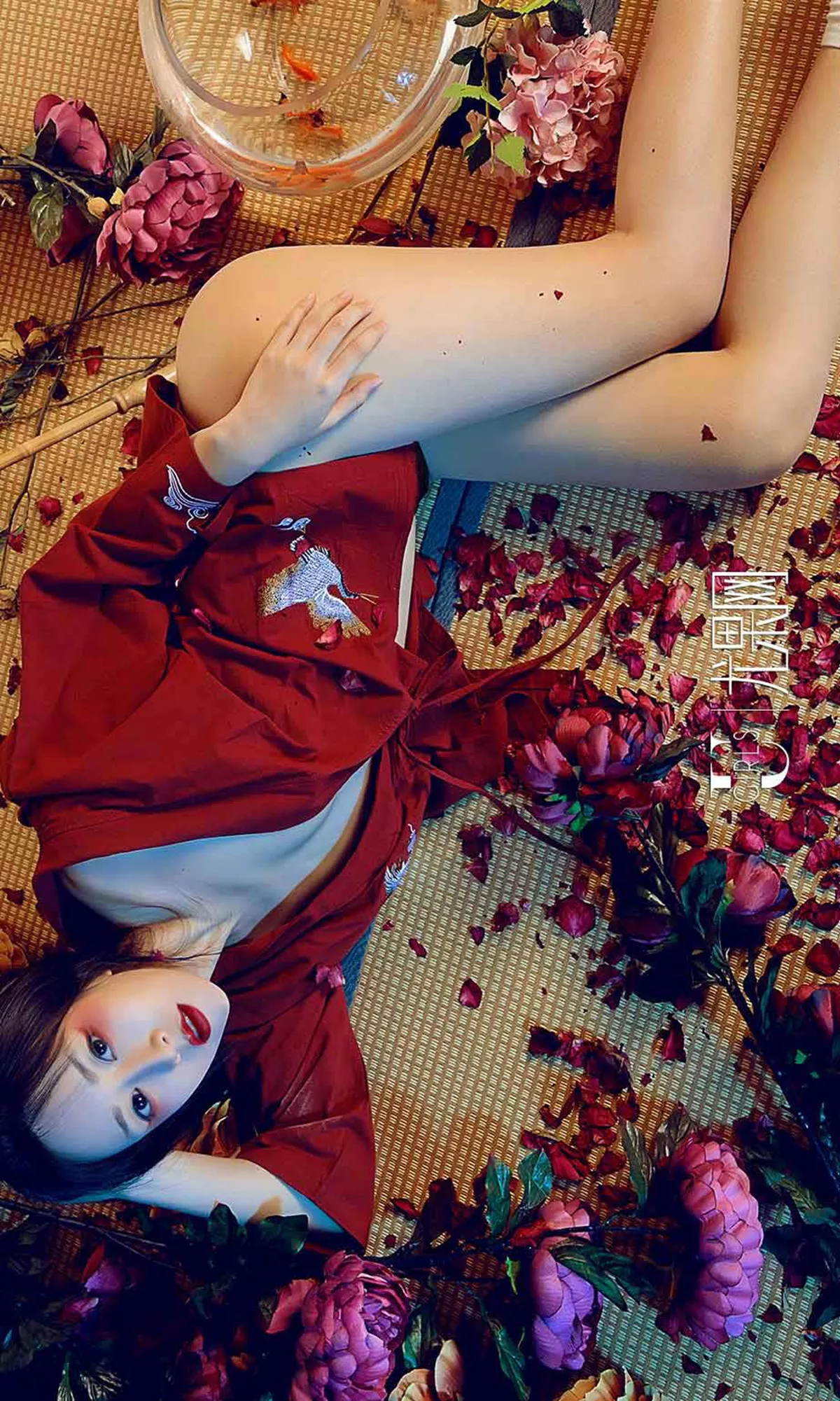 Xgyw.Org_[Ugirls爱尤物]No.1366_嫩模豌豆公主私房日系服饰系列秀完美身材撩人诱惑写真35P