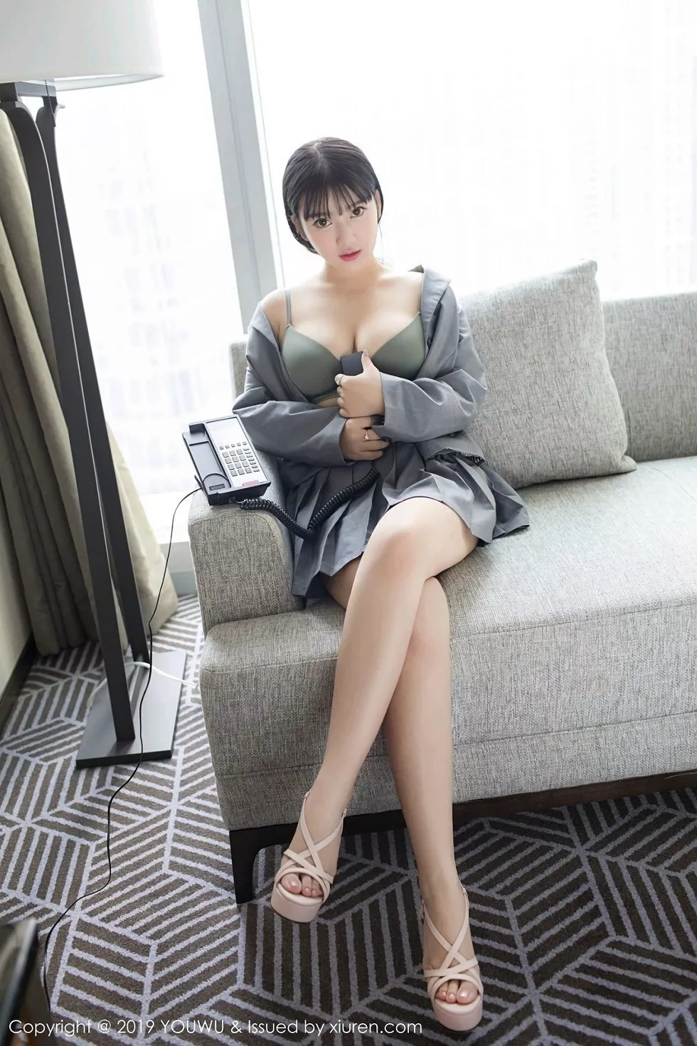 Xgyw.Org_[YouWu尤物馆]Vol.138_巨乳嫩模小尤奈私房黑色高叉连体内衣秀傲人豪乳诱惑写真59P