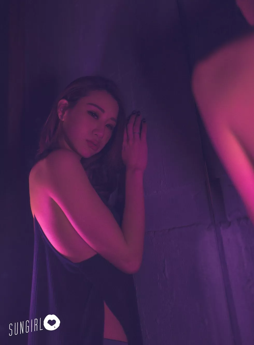 Xgyw.Org_[SunGirl阳光宝贝]NO.014_嫩模Lara性感囍娘黑色爆乳内衣露健美线条完美诱惑写真82P