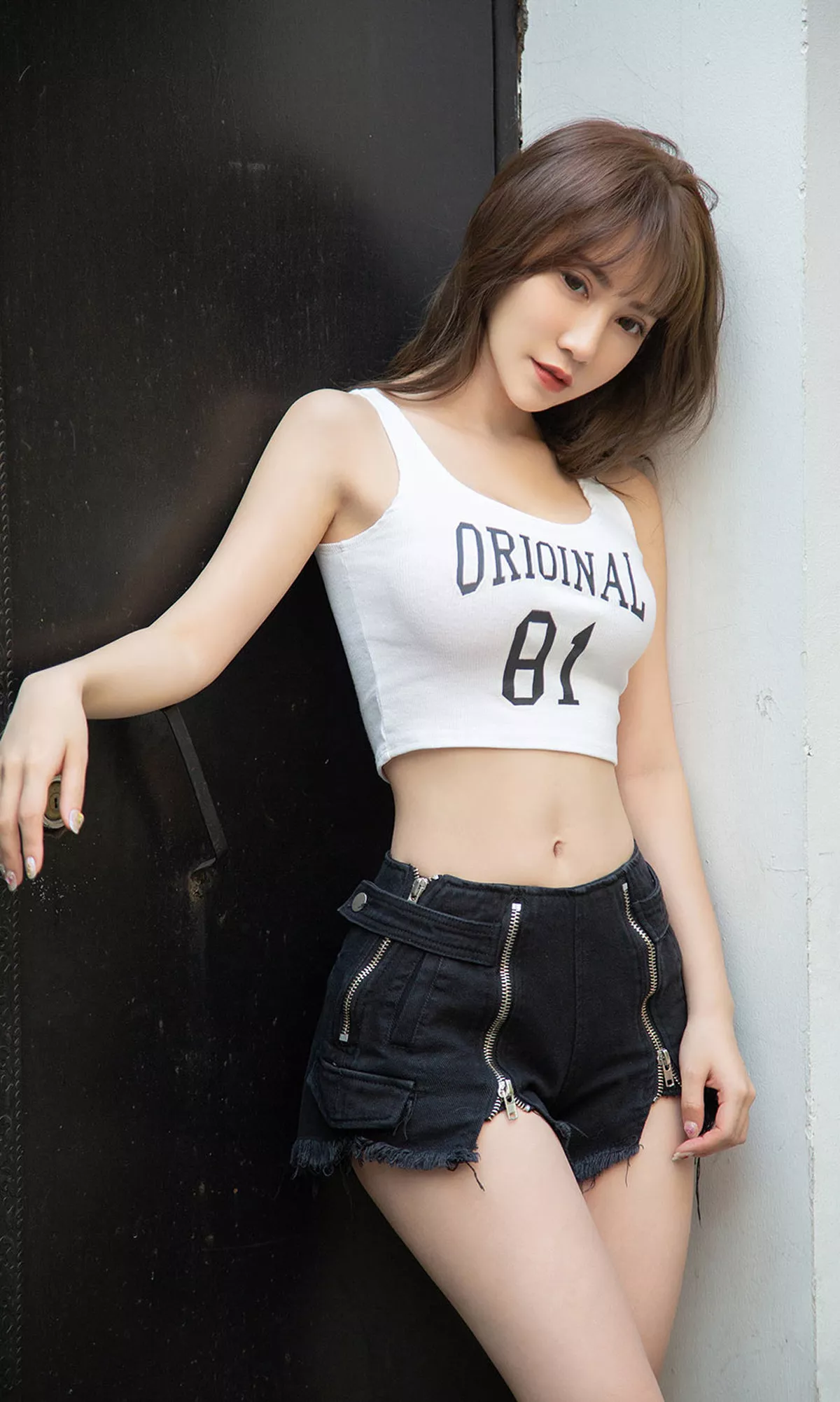 Xgyw.Org_[Ugirls爱尤物]No.1473_嫩模夏玲蔓私房内衣系列秀完美身材傲人豪乳诱惑写真35P