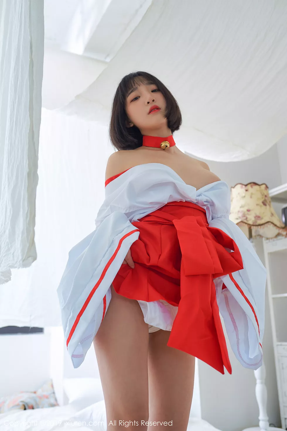 Xgyw.Org_XiuRen第1702期_模特_卿卿韩国旅拍私房面具魅惑半露豪乳+户外比基尼性感写真68P