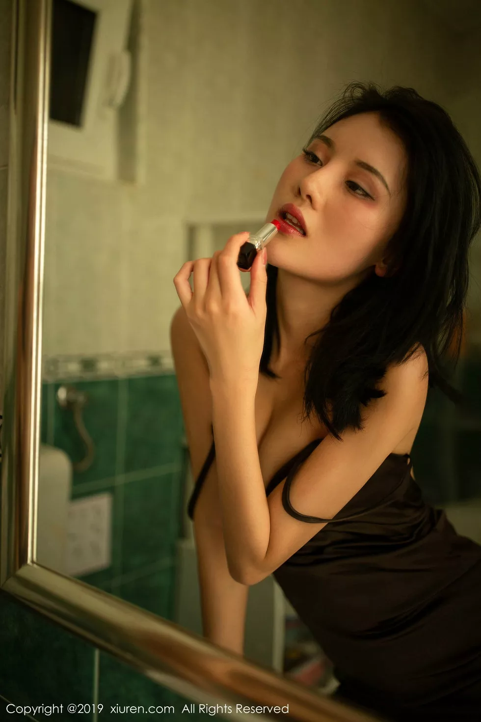 Xgyw.Org_XiuRen第1815期_嫩模就是阿朱啊东欧旅拍私房剧情人妻系列无内黑丝惹火诱惑写真102P