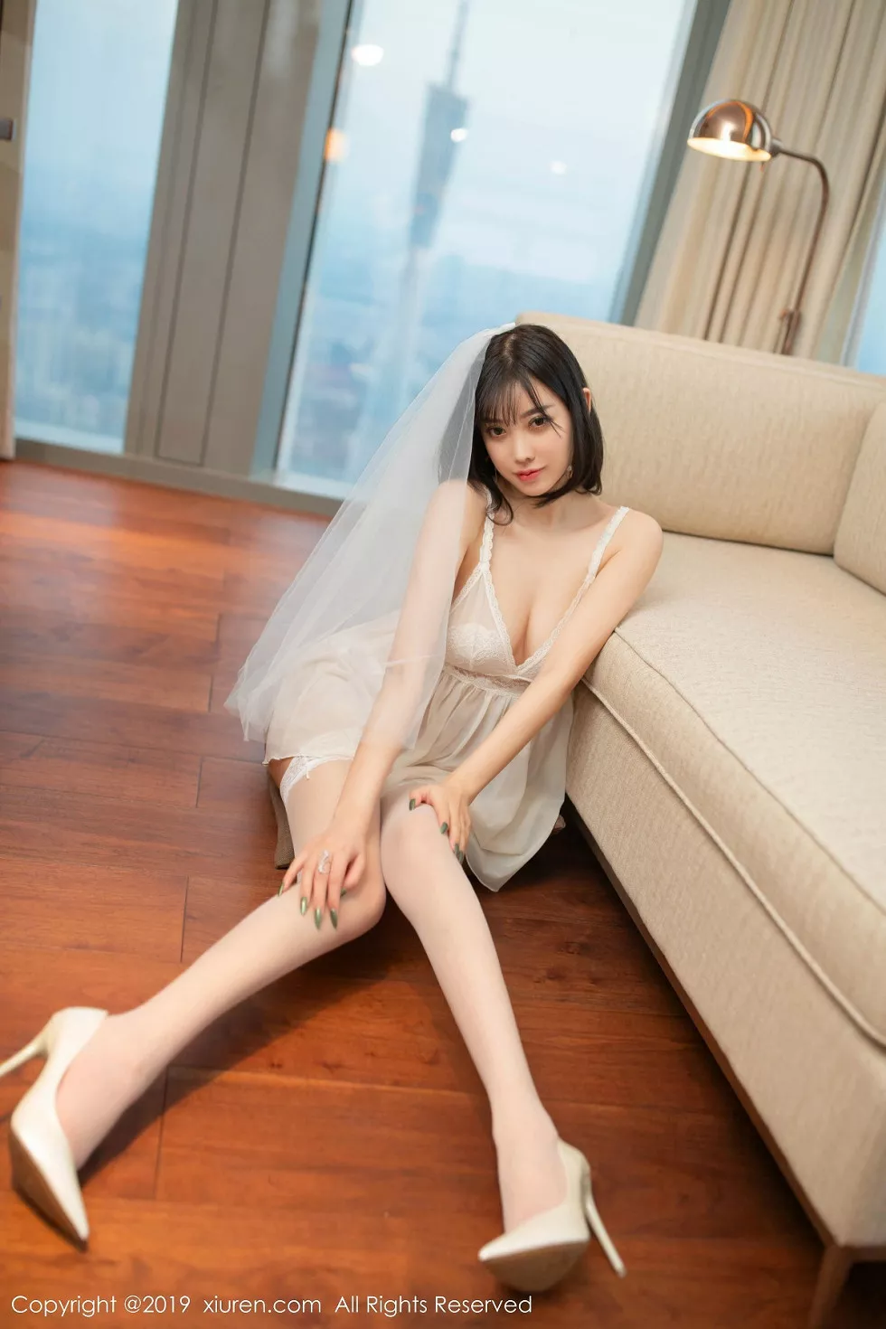 Xgyw.Org_XiuRen第1819期_女神杨晨晨sugar私房新娘主题薄纱内衣秀完美身材诱惑写真87P