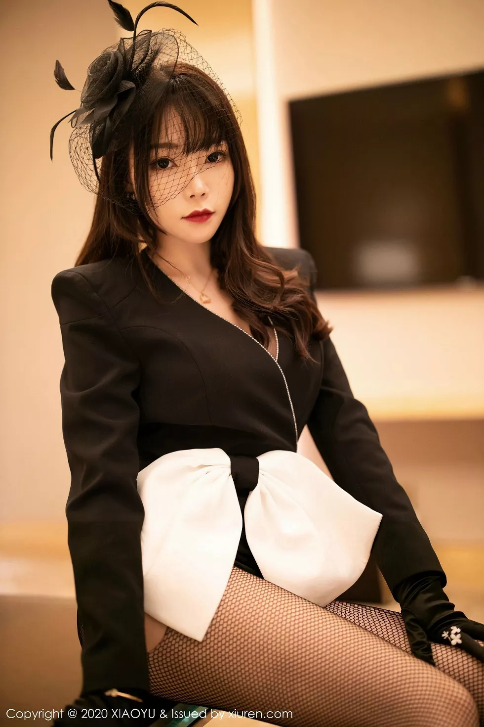 Xgyw.Org_[XiaoYu画语界]Vol.239_女神芝芝Booty澳门心愿旅拍私房开档魅惑网袜撩人诱惑写真72P