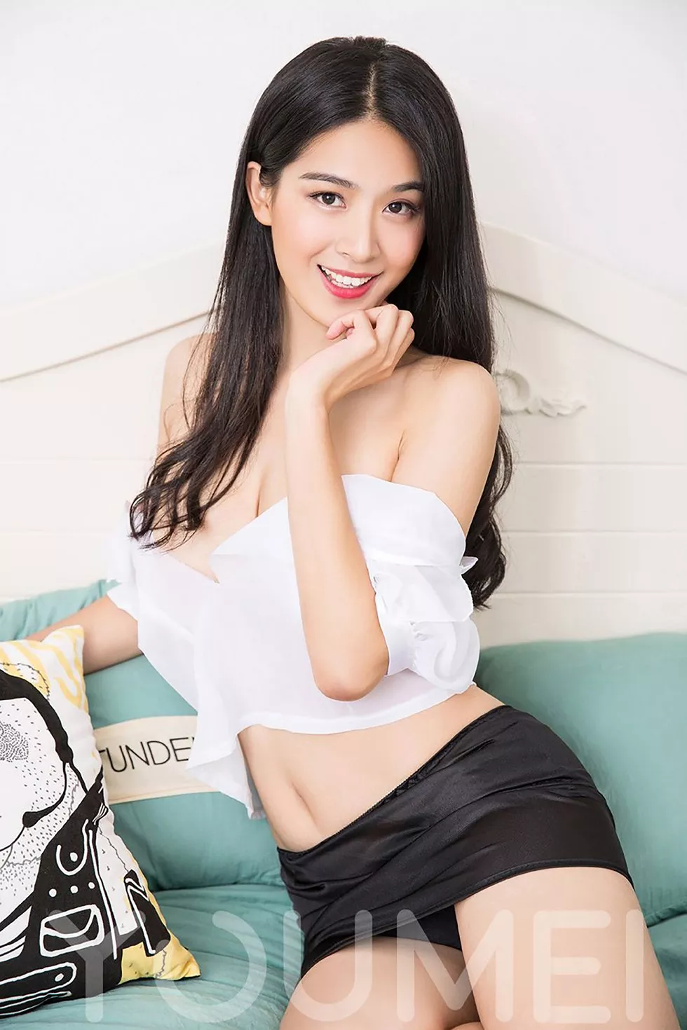 Xgyw.Org_[YouMei尤美]Vol.010_嫩模Ada居家私房性感白色内衣半脱露豪乳翘臀诱惑写真25P