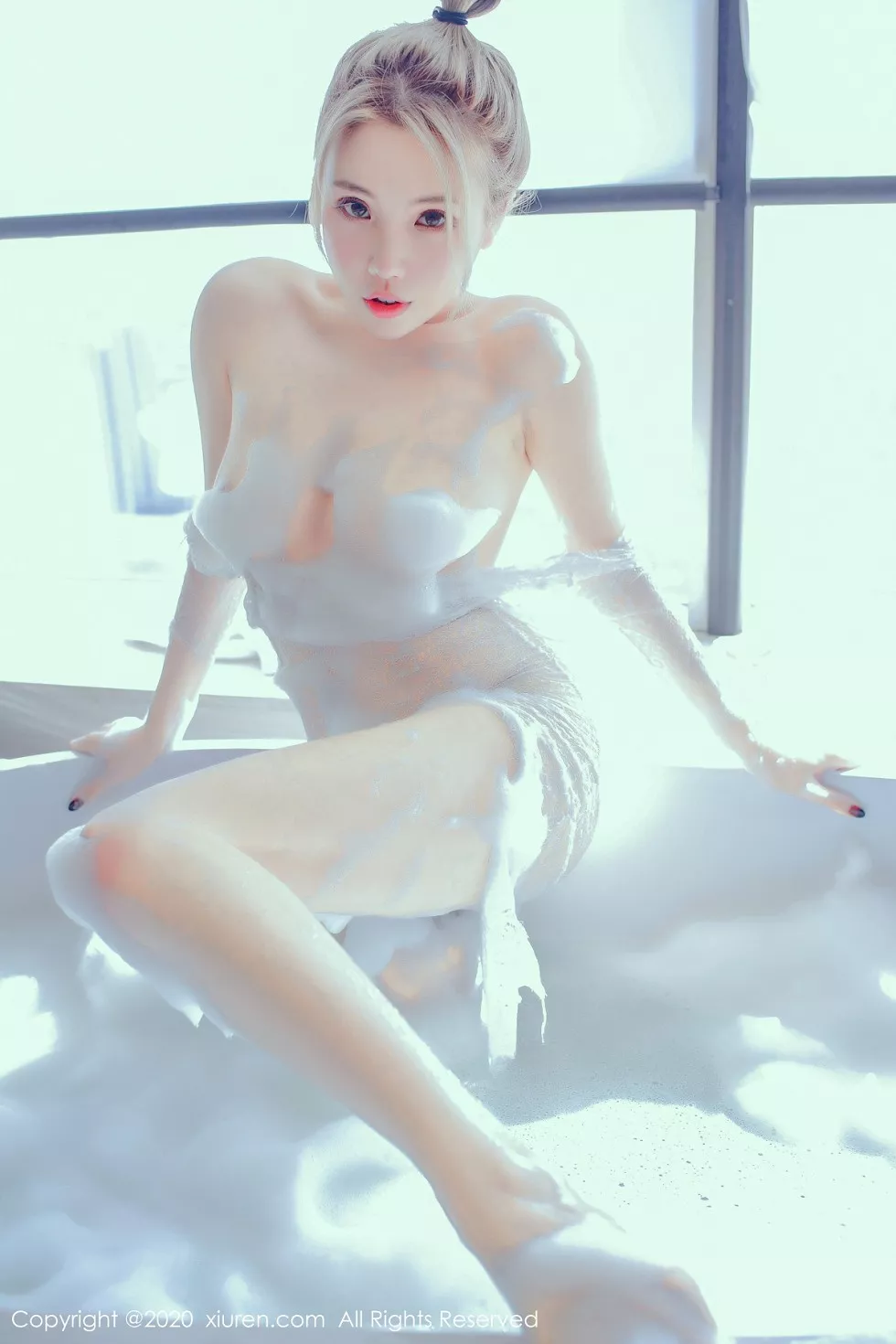 Xgyw.Org_XiuRen第2231期_嫩模黄乐然私房浴缸里全裸泡泡浴秀傲人豪乳喷血诱惑写真90P