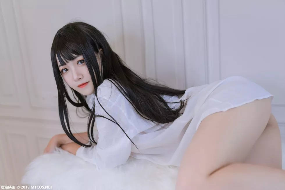 Xgyw.Org_[喵糖映画]Vol.061_嫩模lovely呆玄私房性感男友白衬衣秀白嫩美腿迷人写真40P